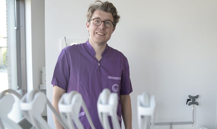Daniel Jönsson, specialisttandläkare och forskare hos Folktandvåden Skåne