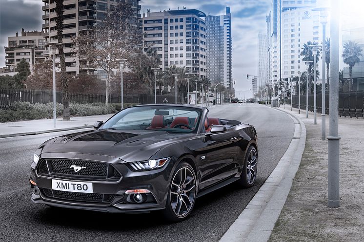 Ford Mustang kommer - 2