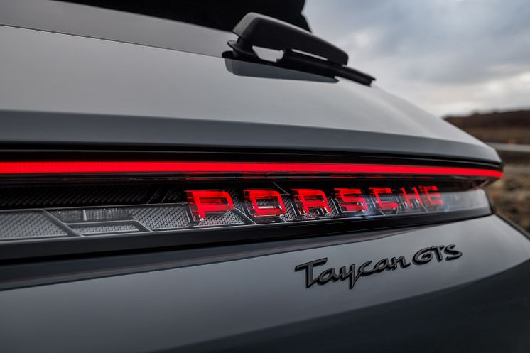 Porsche Taycan GTS Sport Turismo
