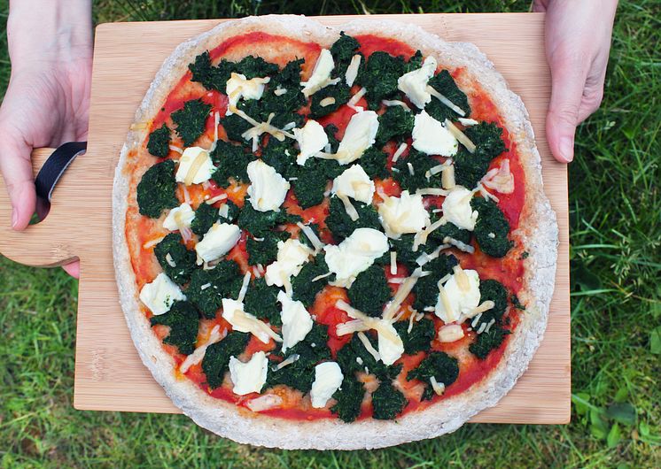 Vegetarpizza med spinat og ricotta