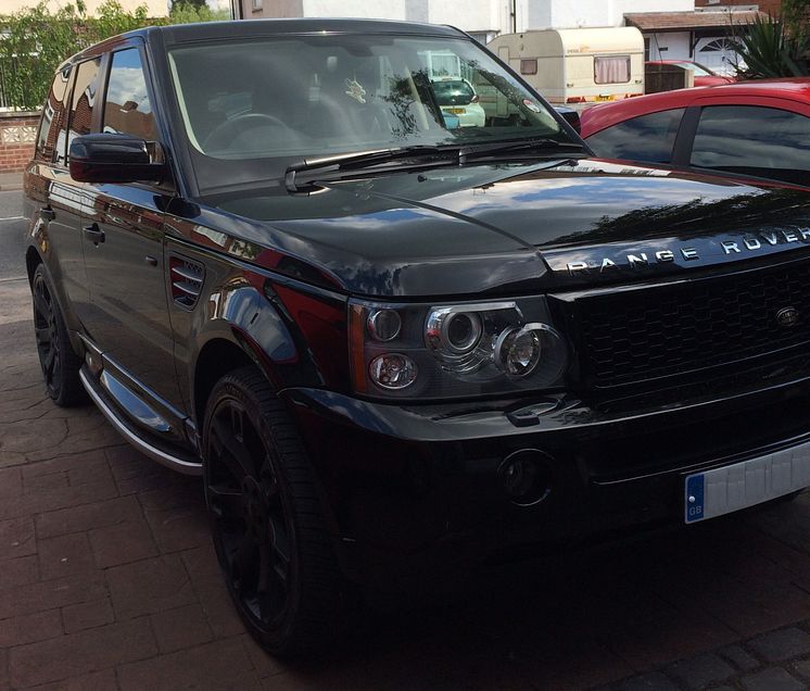 Mahmood's Range Rover sold at auction
