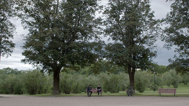 Fremtidens forbrytelser - en film om en film om en bok om en by