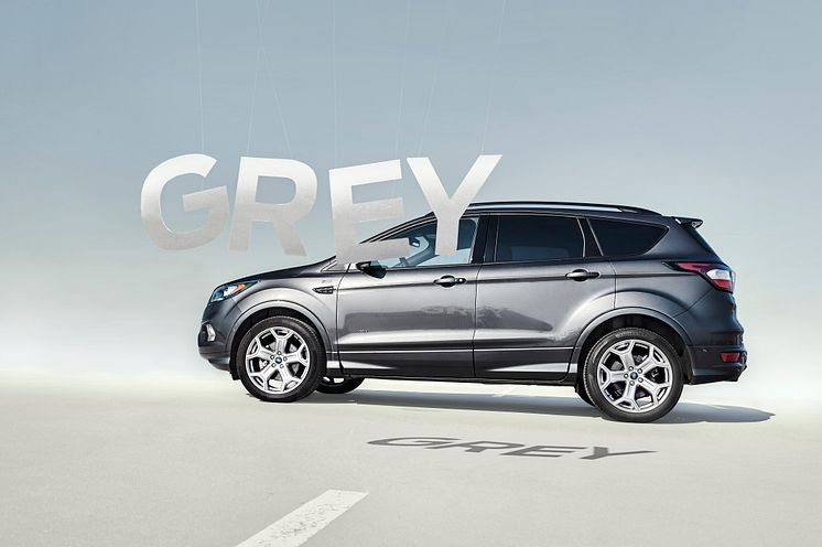 Ford_2017_Kuga_Grey_1