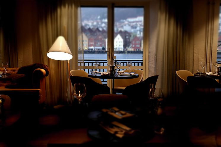 Kitchen & Table, Clarion Hotel Admiral