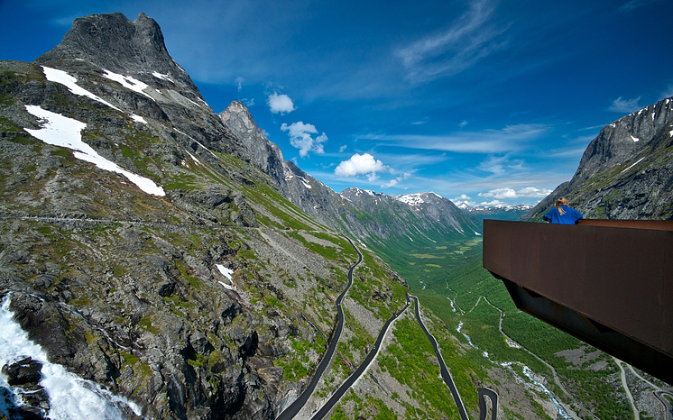 Trollstigen - the Troll Wall - Photo - Øyvind Heen - fjords.com