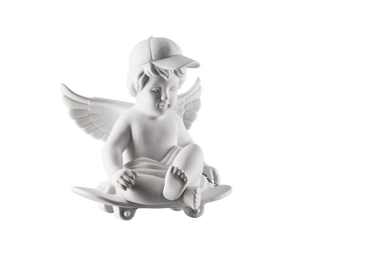 R_Angel_middle_size_with_skateboard_side_right