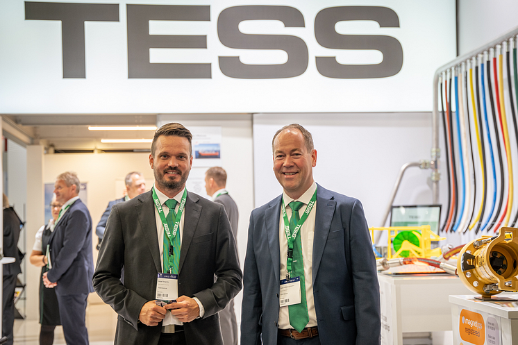 Large-Messe inne-14 kopi