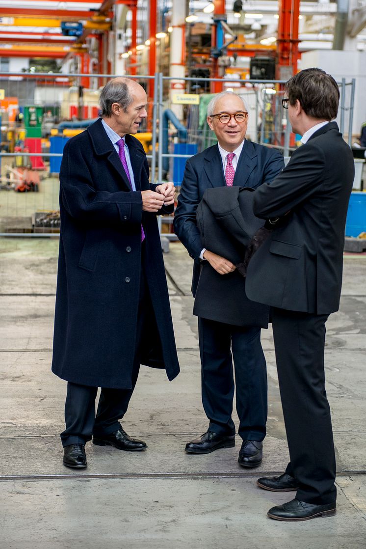 Jeremy Long, Dr. Raymond Chien och Johan Oscarsson