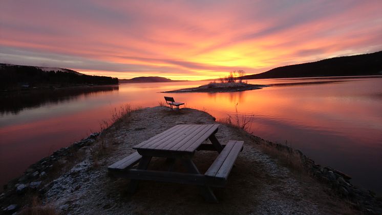 Soluppgång över Lofssjön