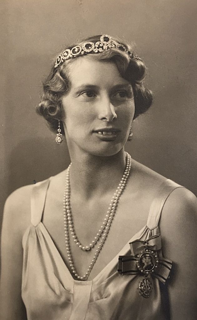 Arveprinsesse Caroline-Mathilde, 1944.