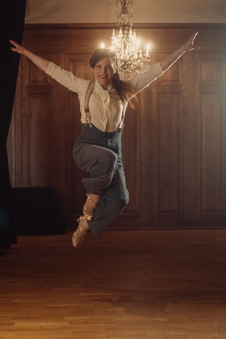LinaMaria Jump.jpg