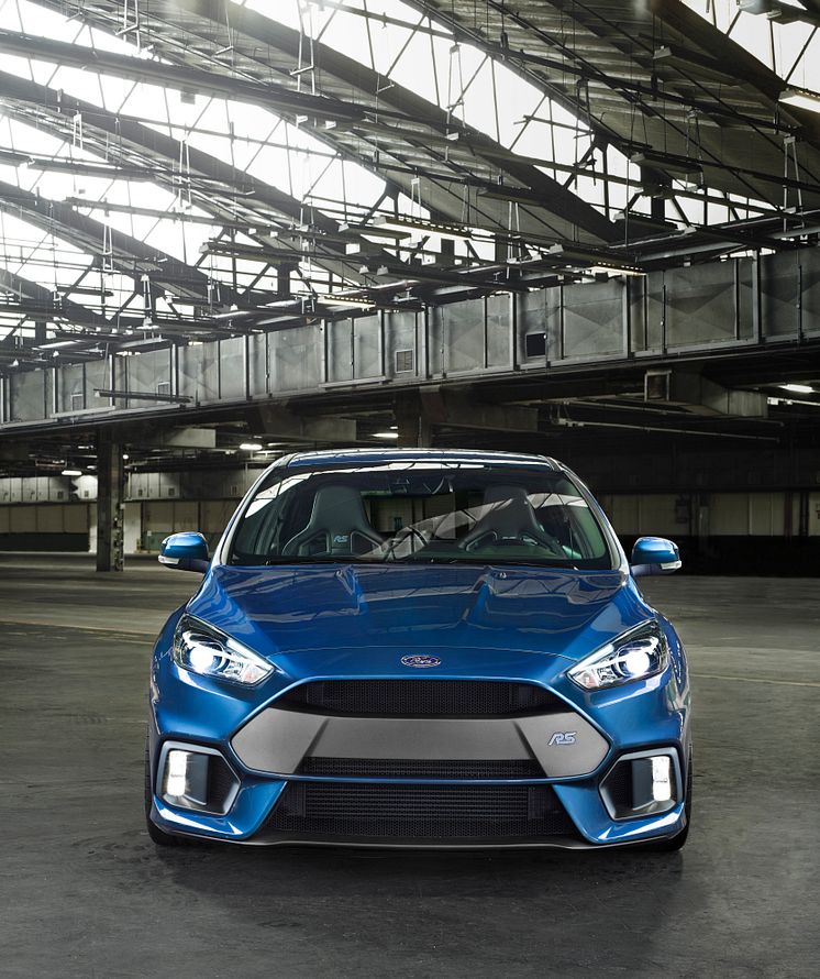 Uusi Ford Focus RS 2015