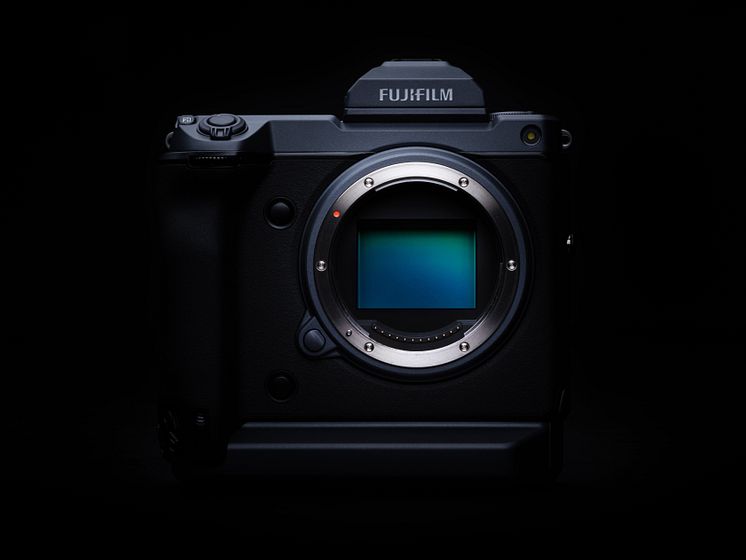 FUJIFILM GFX 100 Front - Jonas Rask