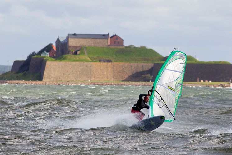 Surfing Varberg_Foto Mikael Pilstrand