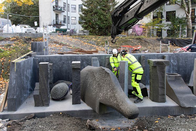 Arbeid med Grotten i Klosterenga park