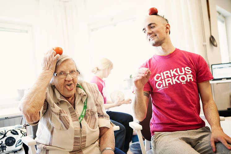 Cirkus Äldre de Luxe - Cirkus i äldrevården