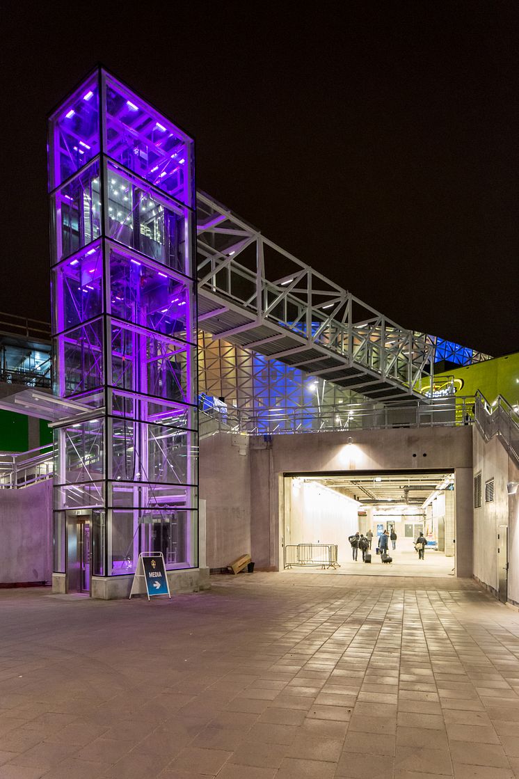 Tyréns belyser Friends Arena