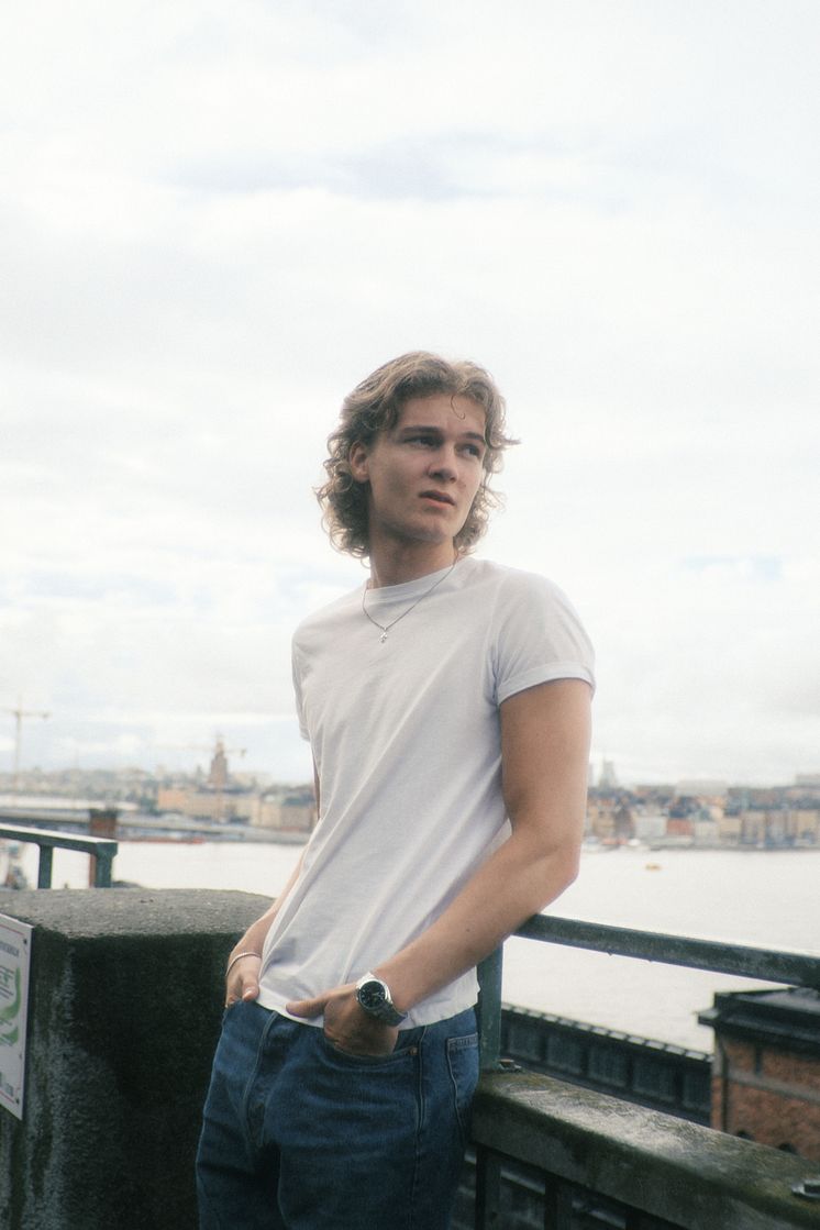 Hannes Aitman.EP.pressbild1.Fotograf.Axel Ahlgren.jpg