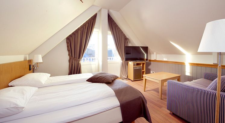 Hotel-family-room-view-clarion-collection-hotel-with
