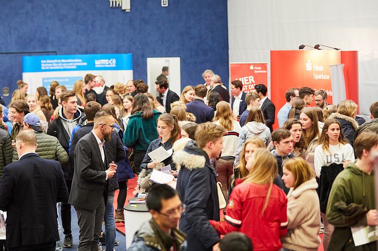 Volles Haus beim Weltmarktführer-Forum in Louisenlund