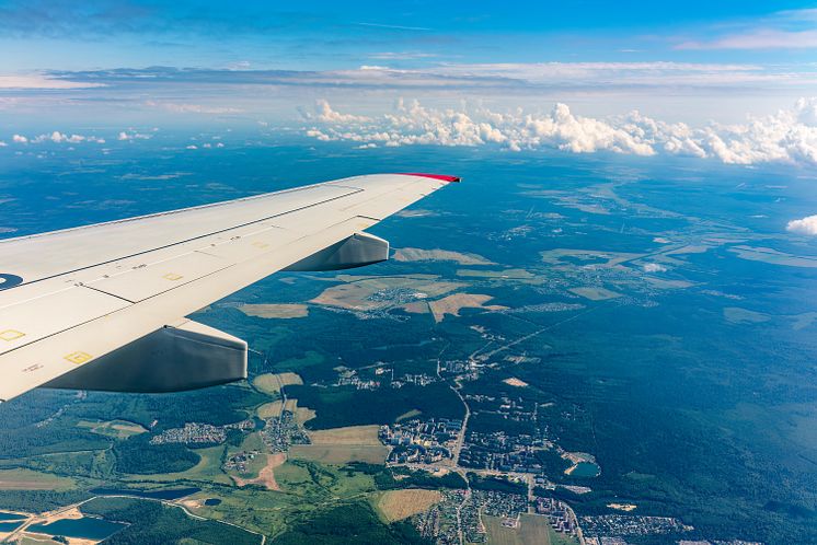 Områdesbestämmelser upphävda för mark nära Landvetter flygplats. Foto Darksida, Mostphotos