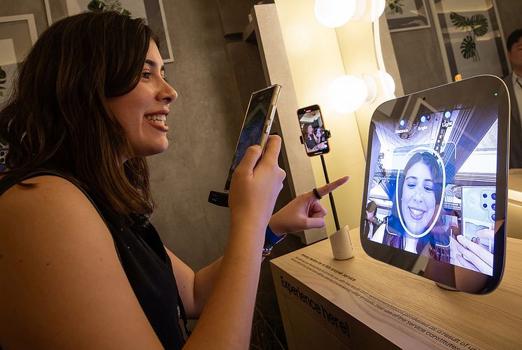 Samsung-TVs-and-Displays-CES-2025-Samsung-Vision-AI-and-Display-Lineups_dl10.jpg