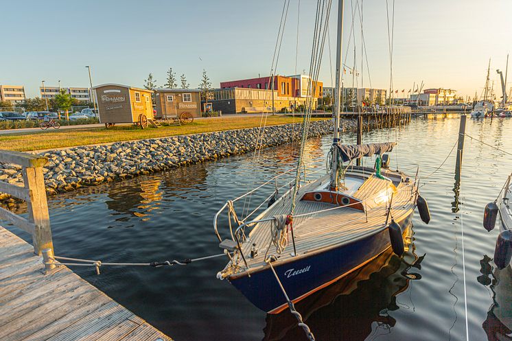 Yachthafenpromenade Burgtiefe