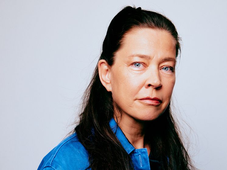 Marie Lundström porträtt Liggande[60].jpg.jpeg