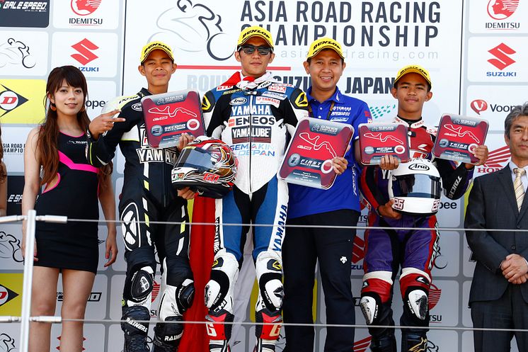 13_2017_ARRC_Rd03_Japan_race1-ヤマハライダーが表彰台を独占