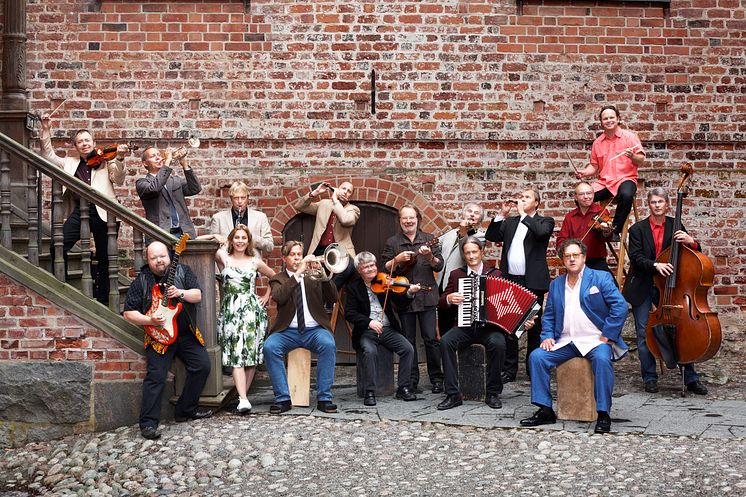 Benny Anderssons Orkester, BAO, med Helen Sjöholm och Tommy Körberg.