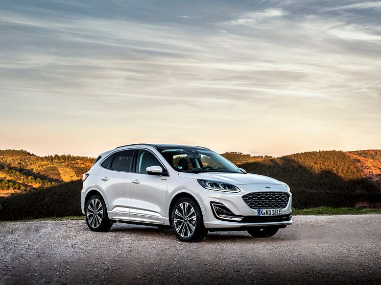 Ford Kuga ladbar hybrid Vignale 2020