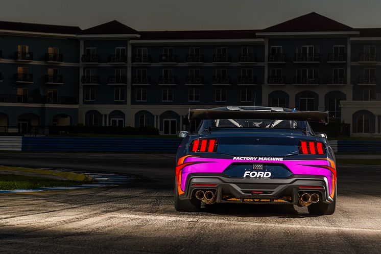 2023 Ford_Mustang GT4 (19)