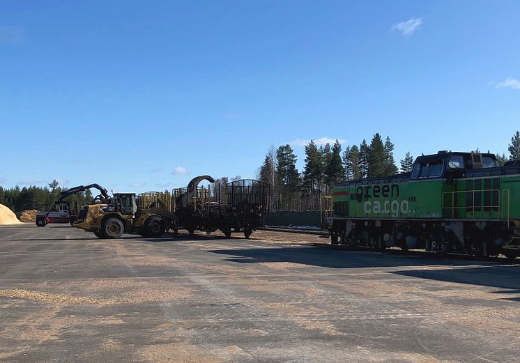 Green Cargo and Vallviksbruk at Malugnsfors terminal