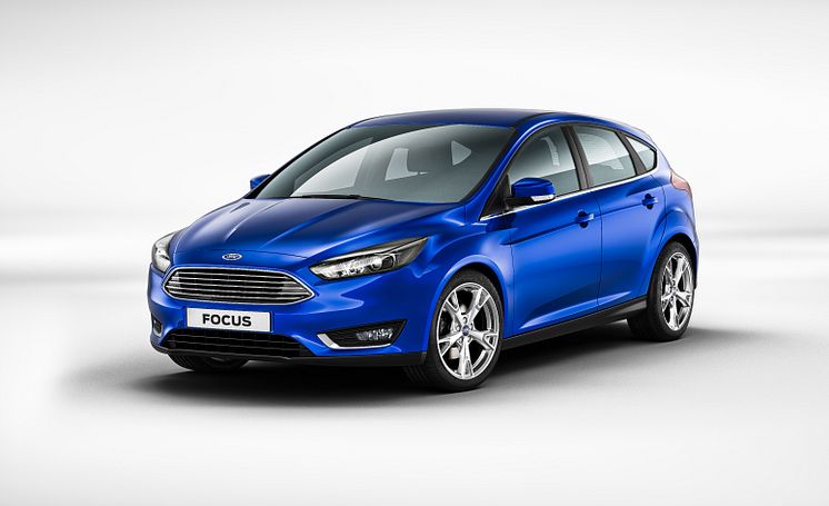 Nya Ford Focus 5-dr i färgen Deep Impact Blue - bild 1