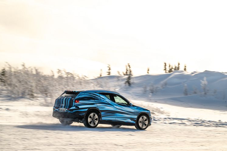 Mercedes-Benz GLC with EQ-Technology