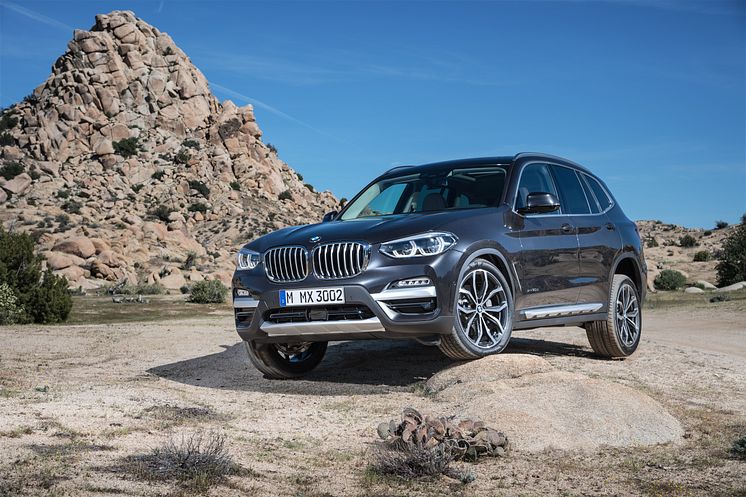 BMW X3 - off-road