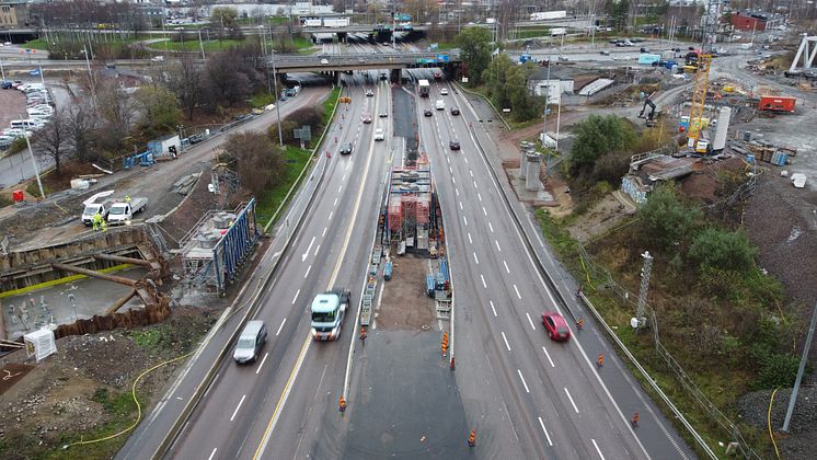 Västlänken bygger ny järnvägsbro över E6