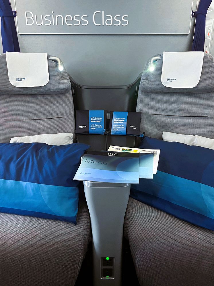 Discover Airlines_Business Class