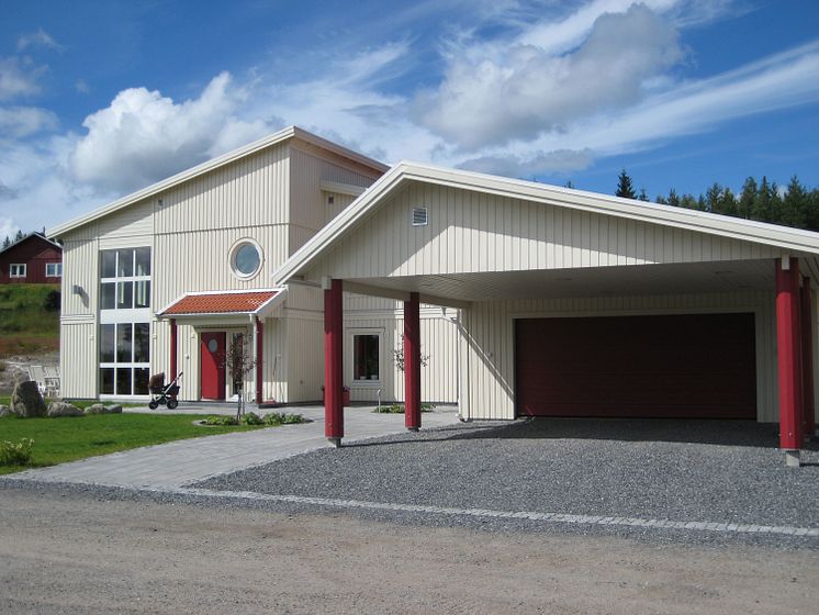 Garage & Carport från Lövångers Bygg