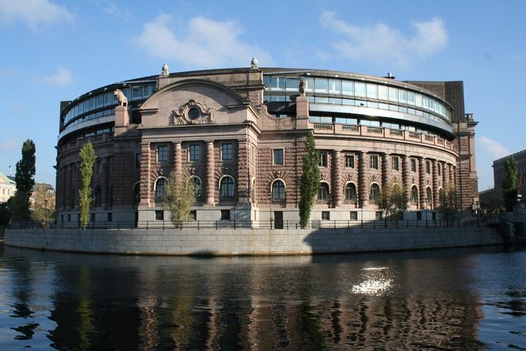 sveriges-riksdag-MP-12115865-1210x807