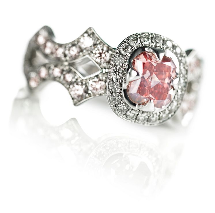 Pink Argyle diamant.jpg