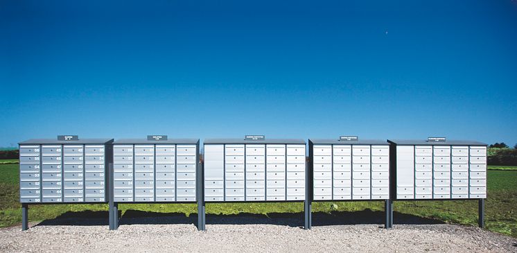 Renz Basic 700 postkasseanlæg