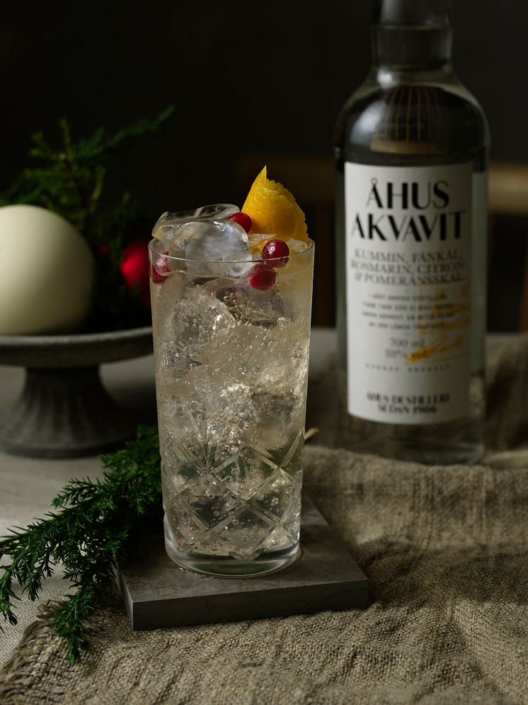 Åhus Akvavit: The Holiday Tonic