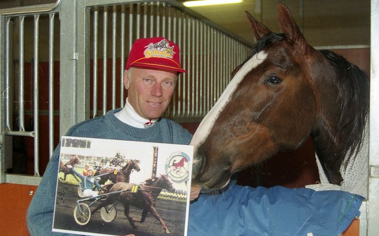 Stig H Johansson och Queen L. efter segern i Prix d'Amerique 1993