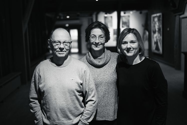 FotografCarolineMattsson BP Svartvitt Leif Stinnerbom, Susanne Nyman och Linnea Benneberg