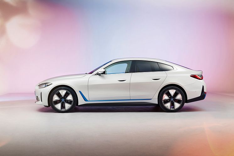 Helt nye BMW i4