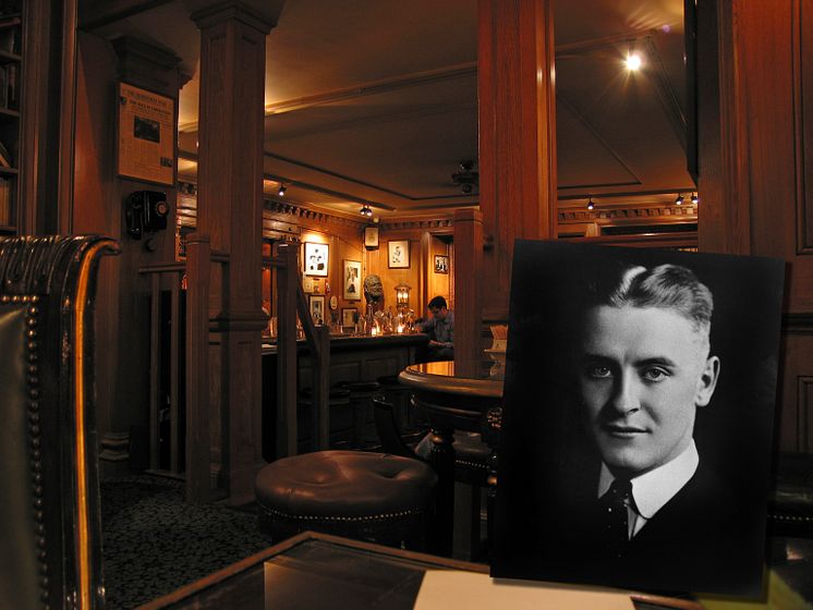 Bar Hemingway, Hotel Ritz, Paris.