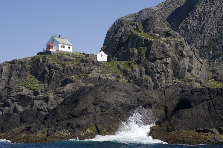 Kvanhovden Lighthouse 2 - Photo - Terje Rakke - Nordic Life - www.fjordnorway.com.JPG