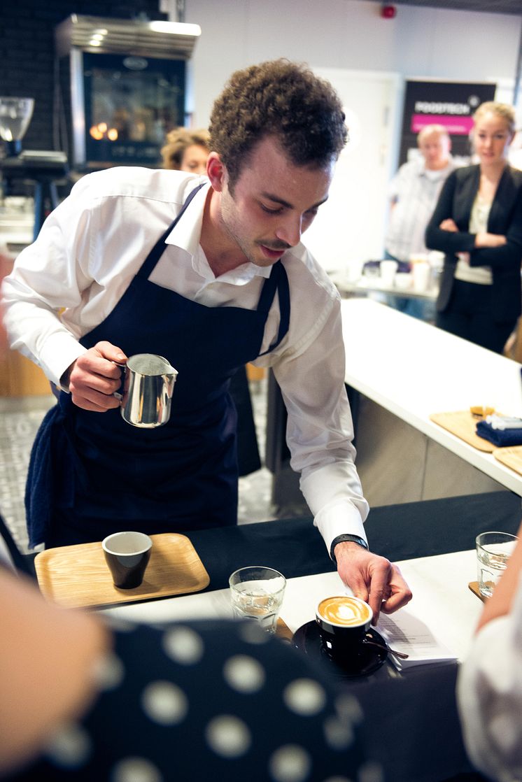 Alexander Lenouvel Hansen vant NM i Klassisk Barista i 2015