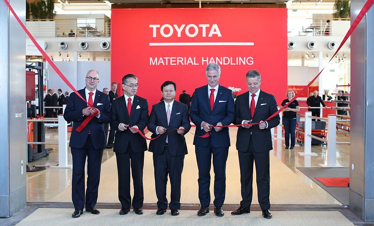 Opening Ceremony at Toyota Material Handling pavillion - CeMAT 2016